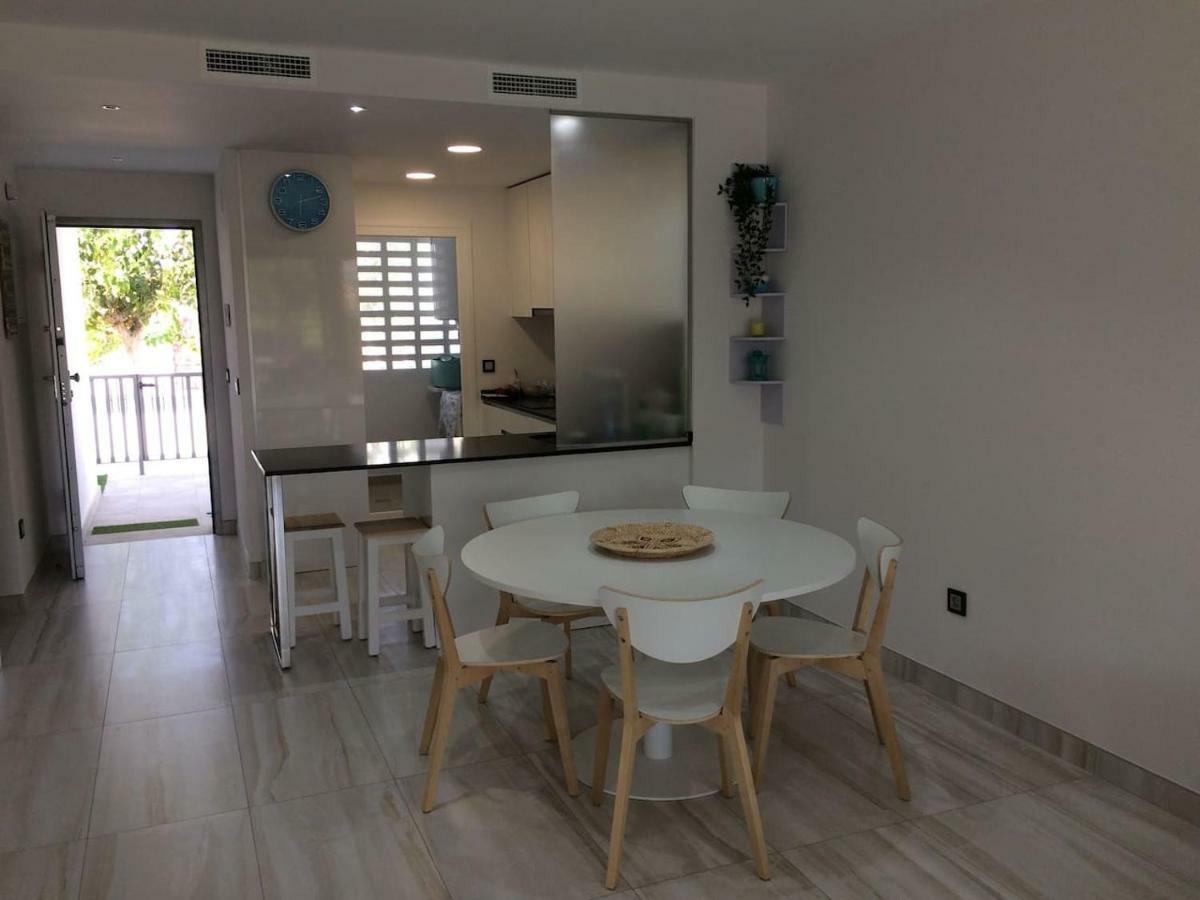 Exclusive New Apartment On The Beach Pilar de la Horadada Kültér fotó